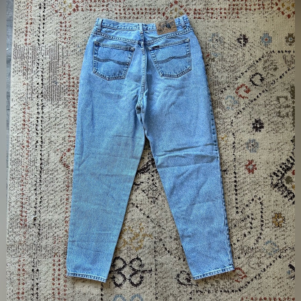 Vintage 1990’s High Rise Straight Leg Light Wash Jeans size 6p (26”x28”) - Picture 6 of 14